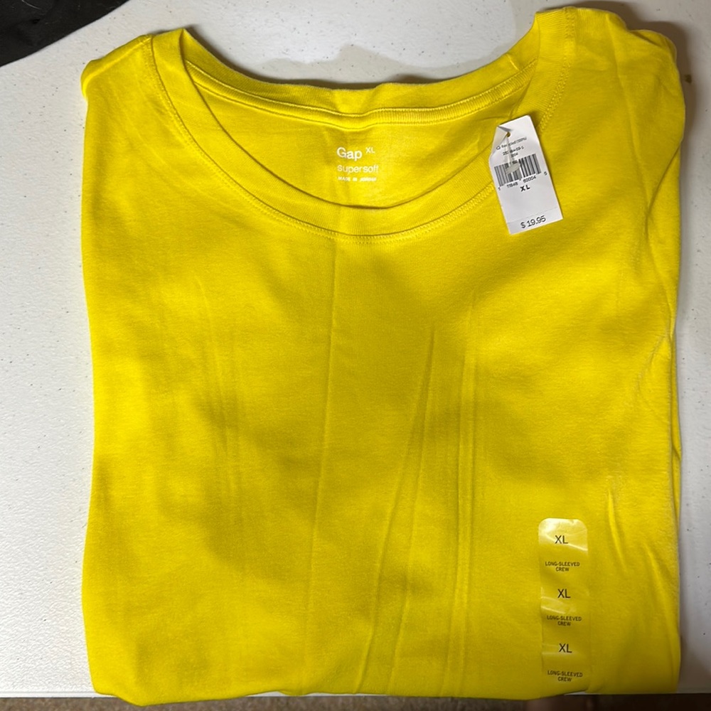 Gap super soft, long sleeve tee